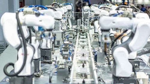 汽車電子驅動未來 新能源汽車研發與物流軟件的智能融合